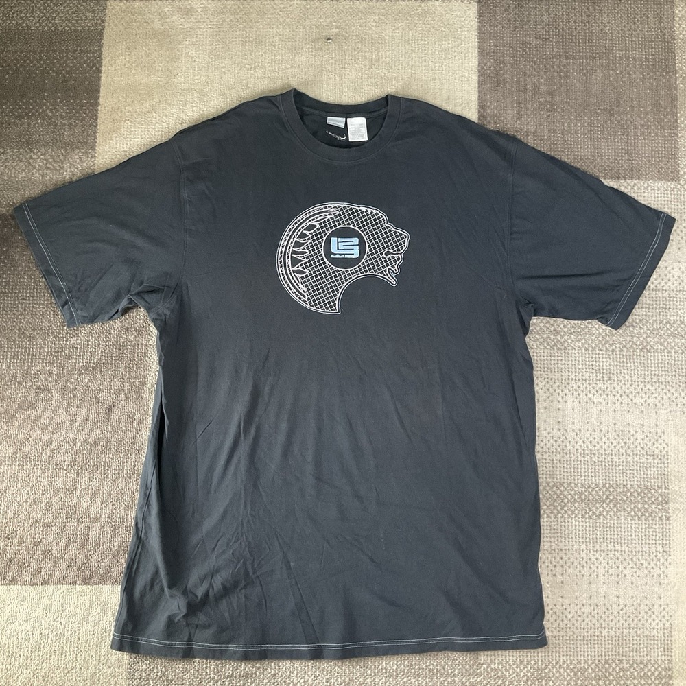 Vintage Y2K Nike Lebron James King Lion Embroidered‎ T-Shirt Mens 3XLT Black